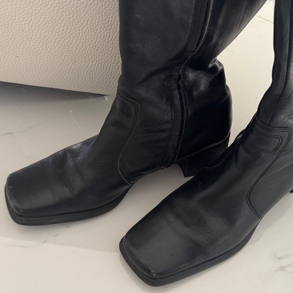 Caressa Ultima Jeannine Black Leather Heeled Boots 7.5